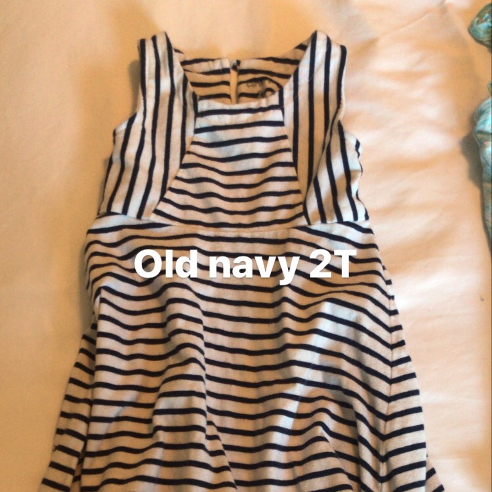 Girls 2T dresses